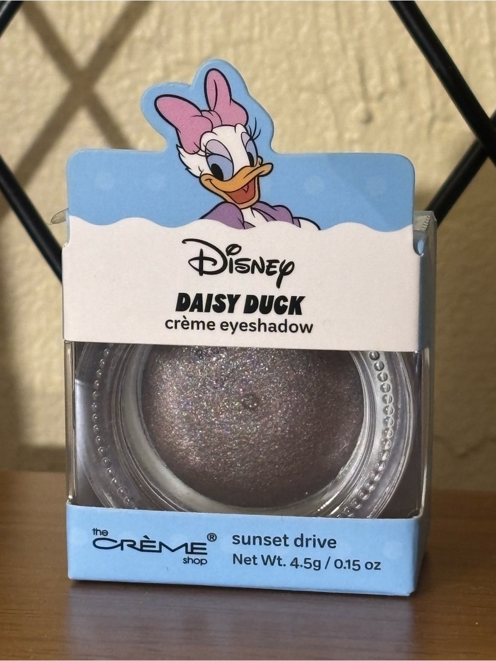 Crème Shop x Disney Daisy Duck Eyeshadow